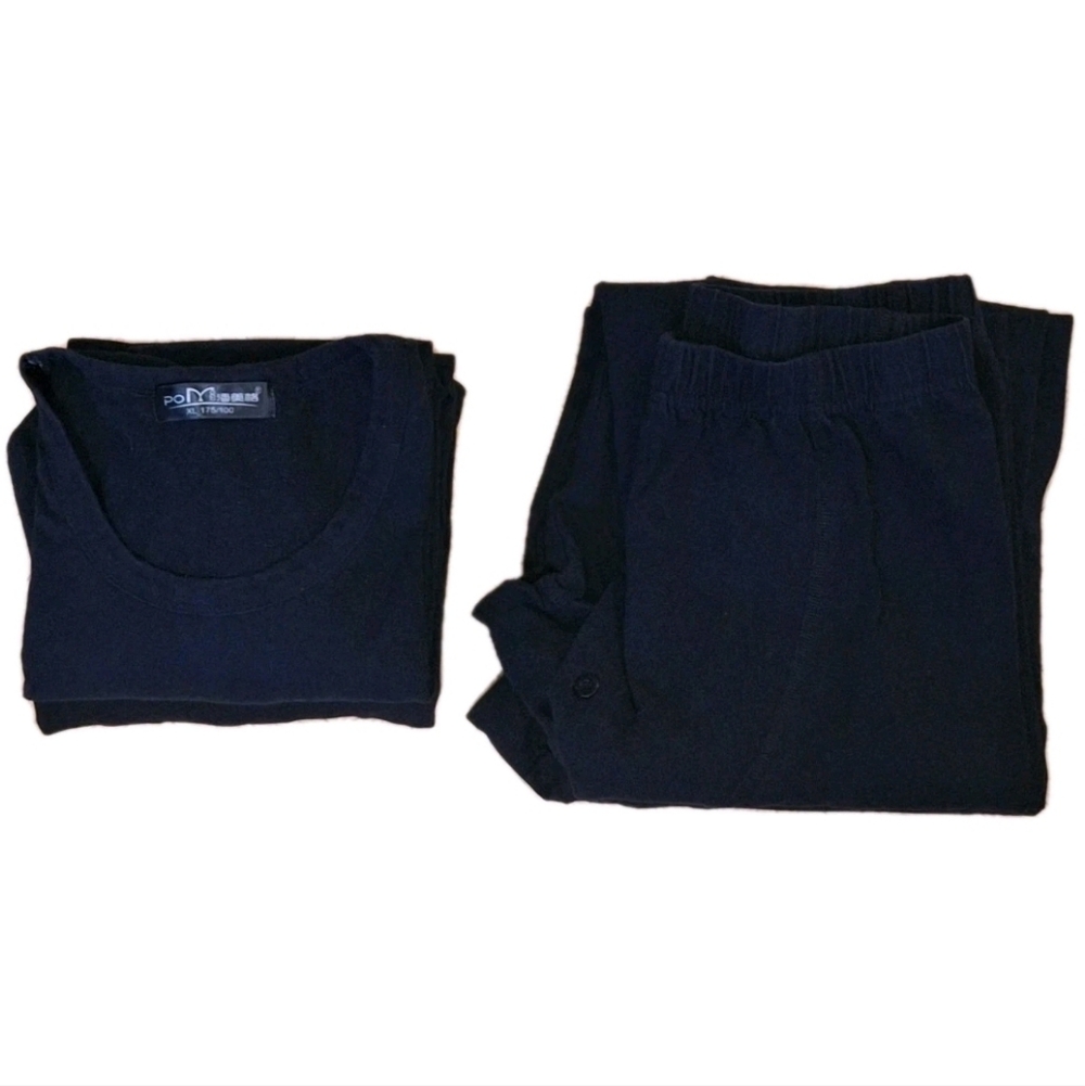 2 PAIRS OF LONG UNDERWEAR SIZE XL * SEE MEASUREMENTS
